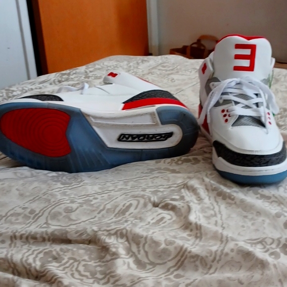 Air Jordan 3's! Slim Shady Super Bowl 🏈 joints!! - Picture 6 of 8